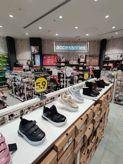 شو اكسبرس - Oman|Al Khuwair 133|Oasis Mall