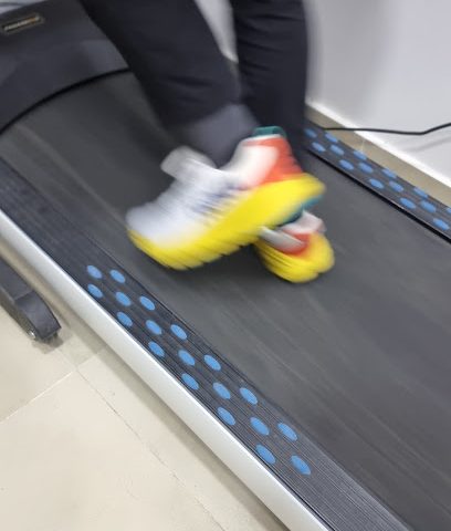 افينتورس افينتوراس - السيب - +968 9335 4755