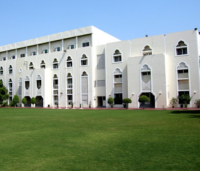 المدرسة الهندية الغبرة - مسقط - +968 24 491605